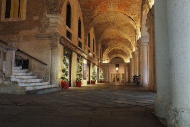 Portici Basilica Palladiana